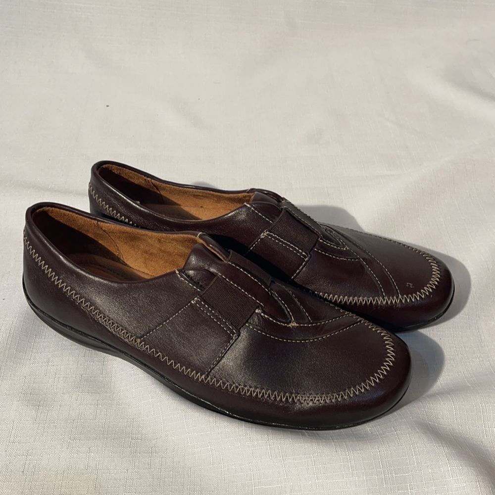 NEW Brown leather NaturalSoul slip on shoes